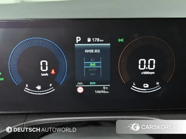 Hyundai Santa Fe (MX5) id 3431787 из Кореи 16