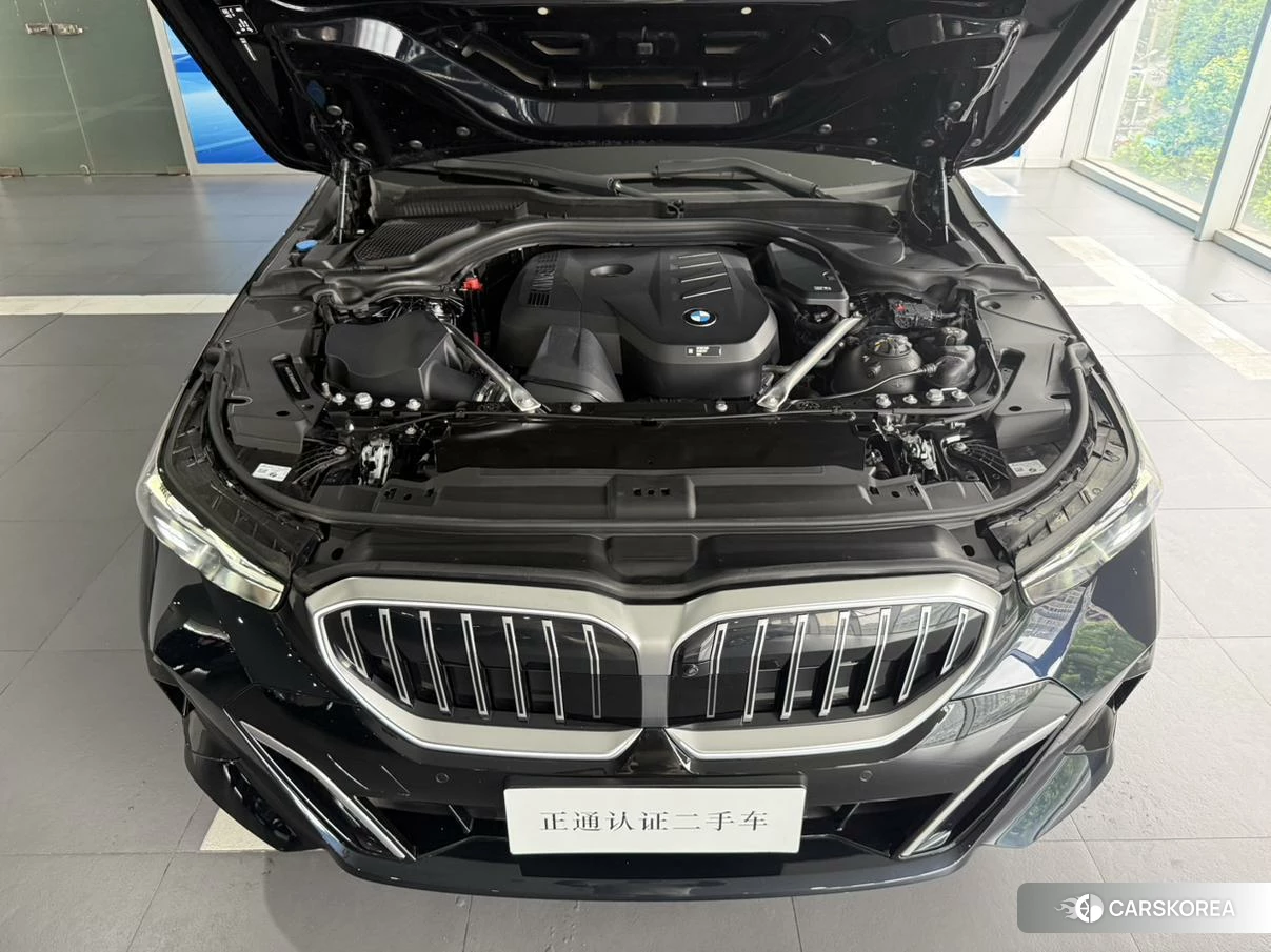 BMW 5 series id 4406010 из Китая 23