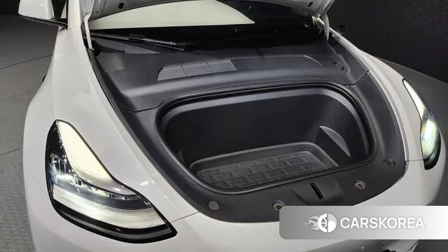 Tesla Model Y id 2990132 из Кореи 16