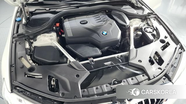 BMW 5 Series (G30) id 4463579 из Кореи 32