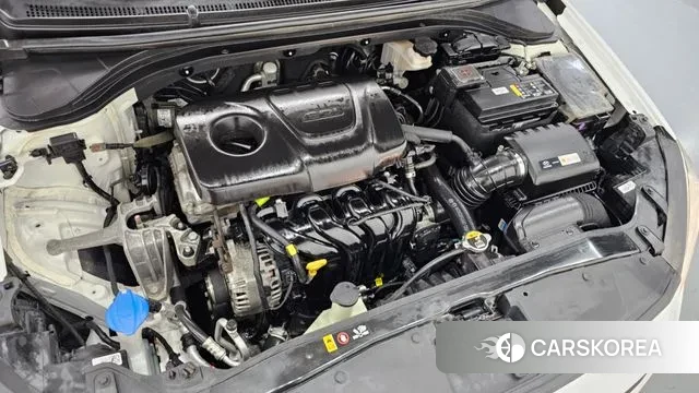 Hyundai Avante AD id 3568642 из Кореи 16