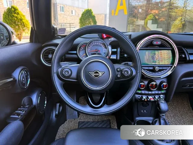 Mini Cooper Convertible id 3380195 из Кореи 16