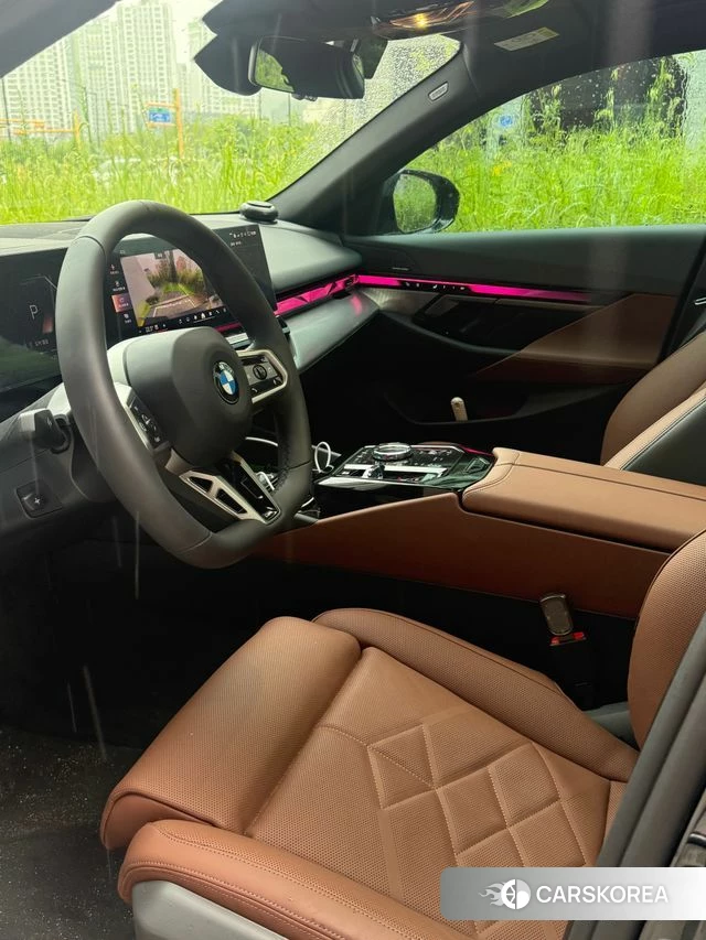 BMW 5 Series (G60) 2026 Черный из Кореи, фото 6