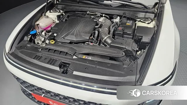 Hyundai Grandeur (GN7) id 3002530 из Кореи 16