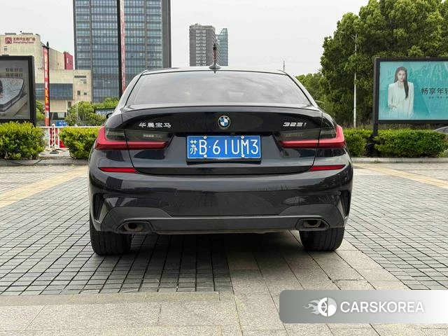 BMW 3 series 2022 Черный из Китая, фото 6