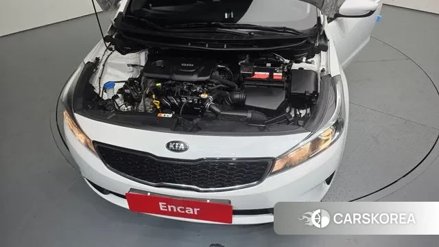 Kia The New K3 id 3761464 из Кореи 16