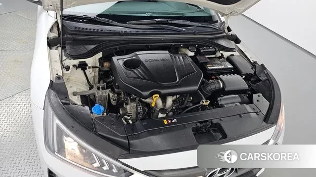 Hyundai The New Avante AD id 3265139 из Кореи 16