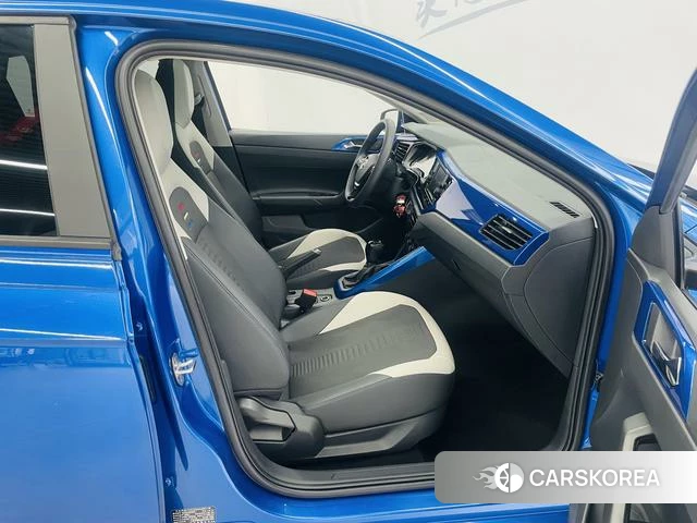 Volkswagen Polo id 4219316 из Китая 10