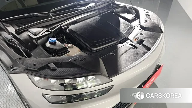 Genesis GV60 id 3550566 из Кореи 16