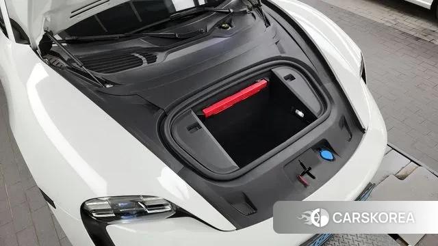 Porsche Taycan id 3002434 из Кореи 16