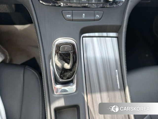 Buick Lacrosse id 4208484 из Китая 12