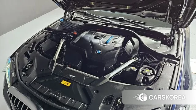 BMW 5 Series (G30) id 3453537 из Кореи 16