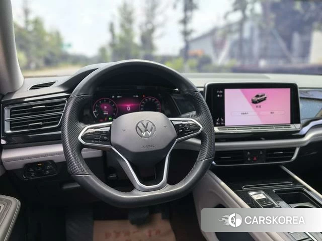 Volkswagen Teramont id 4392344 из Китая 14