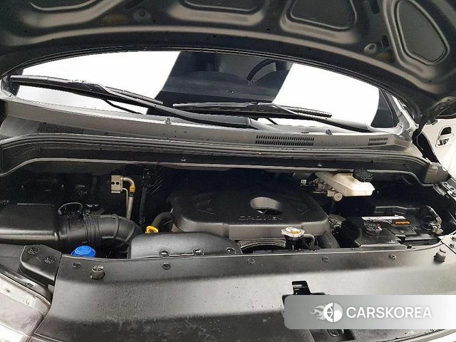 Hyundai The New Grand Starex id 3936357 из Кореи 16