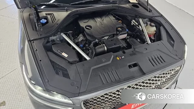 Genesis GV70 id 3252525 из Кореи 16