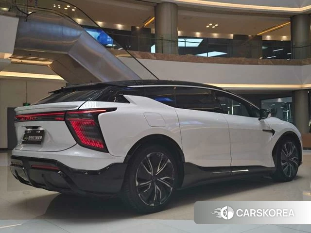 Gao He HiPhi X 2021 Белый из Китая, фото 6