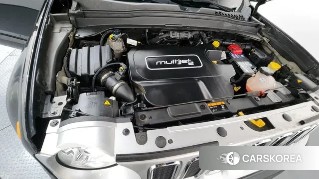 Jeep Renegade id 3766483 из Кореи 16