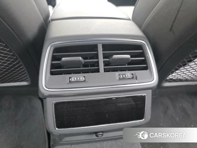 Audi A6L id 4261391 из Китая 13