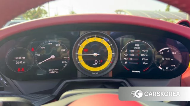 Porsche 911(992) id 4656082 из Кореи 16