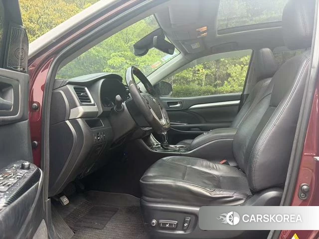 Toyota Highlander id 4222194 из Китая 8