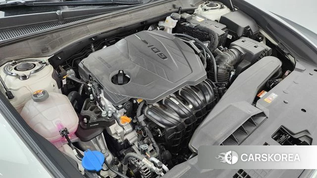 Hyundai Grandeur (GN7) id 3793096 из Кореи 16