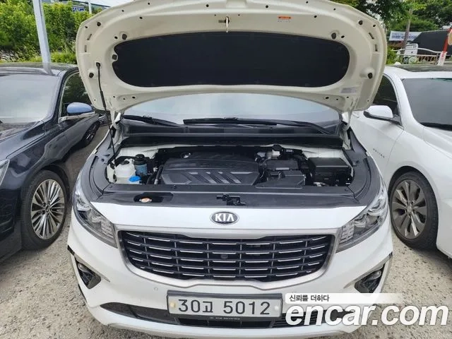 Kia The New Carnival id 2886852 из Кореи 16