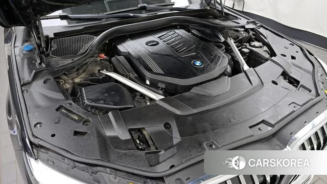 BMW 7 Series (G11) id 3772508 из Кореи 16