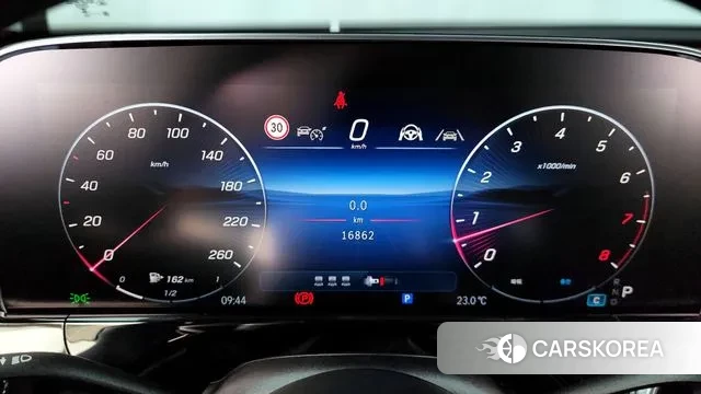 Mercedes-Benz E-Class W214 id 3168423 из Кореи 16