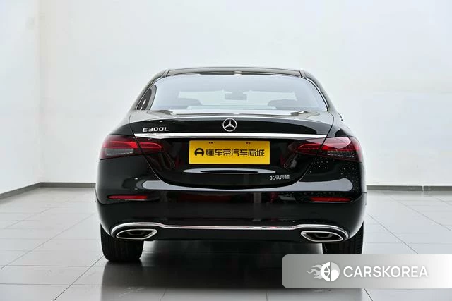 Mercedes-Benz E-class id 4297997 из Китая 16