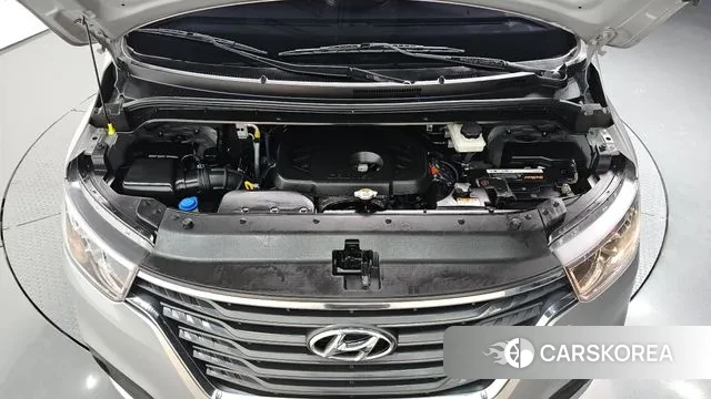 Hyundai The New Grand Starex id 3220342 из Кореи 16