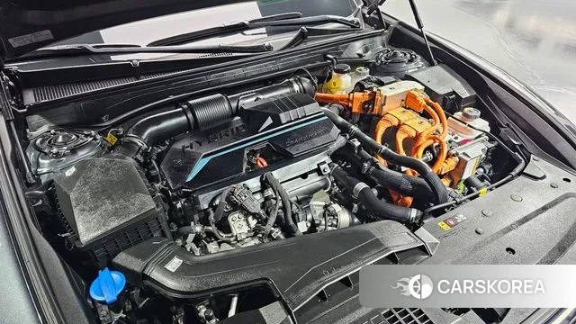 Hyundai Grandeur Hybrid (GN7) id 3016272 из Кореи 16