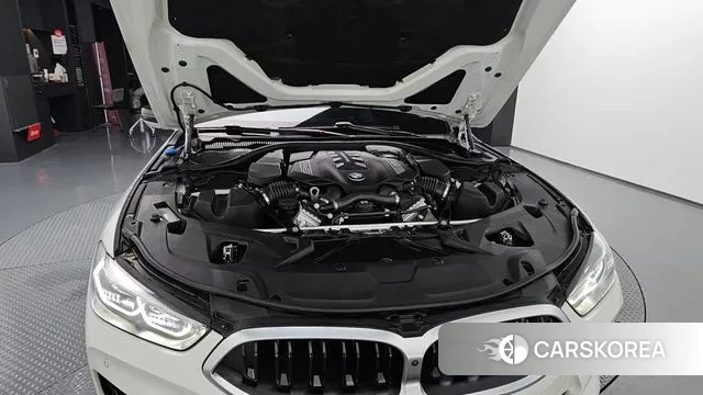 BMW 8 Series (G15) id 2993480 из Кореи 16