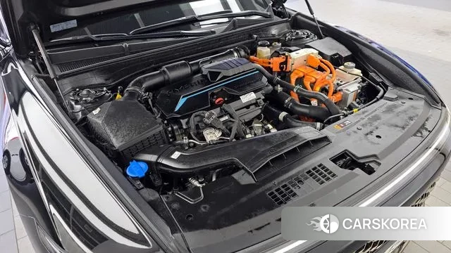 Hyundai Grandeur Hybrid (GN7) id 3360239 из Кореи 16