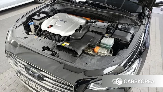 Hyundai Grandeur IG Hybrid id 3489373 из Кореи 16