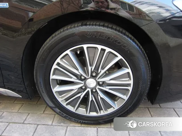 Hyundai Grandeur IG Hybrid id 3536070 из Кореи 16