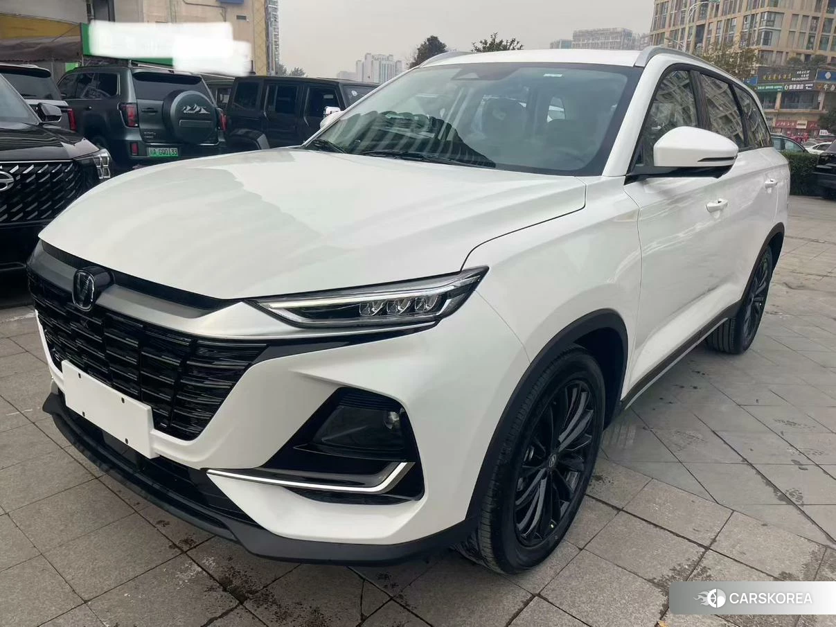 Chang'an CS75 2025 Белый из Китая, фото 6