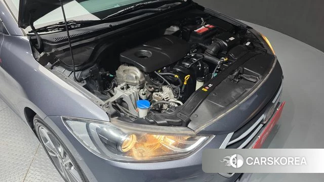 Hyundai Avante AD id 4944281 из Кореи 26