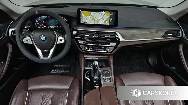 BMW 5 Series (G30) id 3911026 из Кореи 16