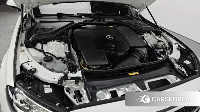 Mercedes-Benz E-Class W214 id 3599636 из Кореи 16