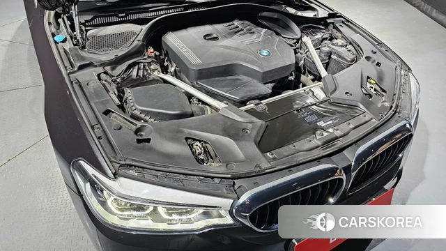 BMW 5 Series (G30) id 3873131 из Кореи 16