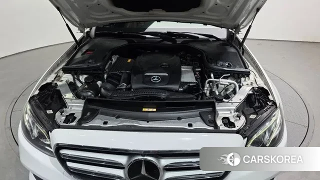 Mercedes-Benz E-Class W213 id 3344431 из Кореи 16