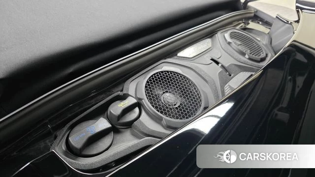 Porsche 911(992) id 4894632 из Кореи 30