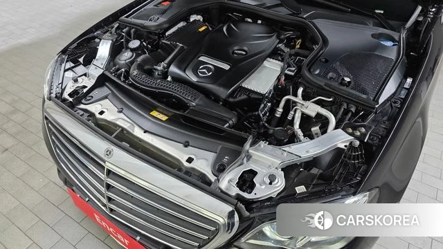 Mercedes-Benz E-Class W213 id 4196920 из Кореи 27