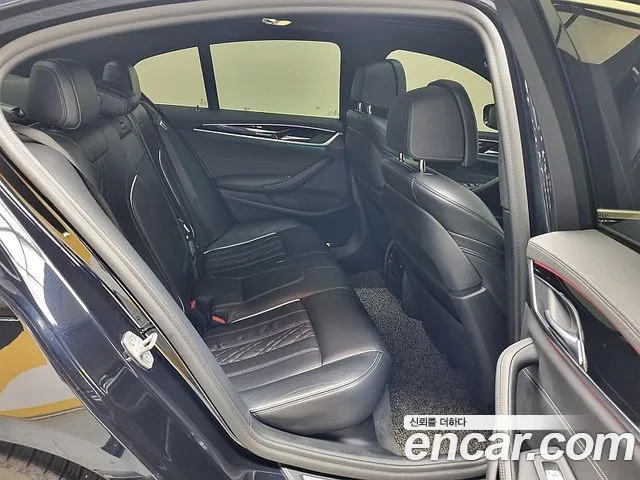 BMW 5 Series (G30) id 2685066 из Кореи 16