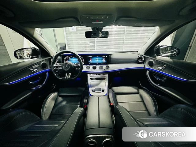 Mercedes-Benz E-class id 4320836 из Китая 14