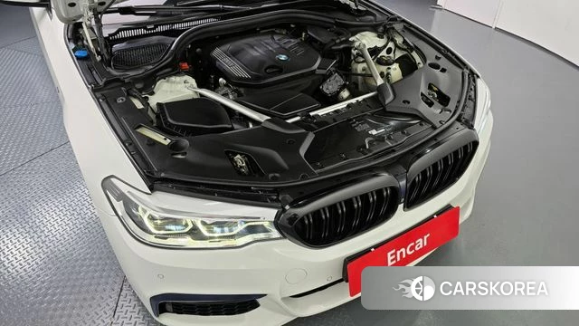 BMW 5 Series (G30) id 4285427 из Кореи 31