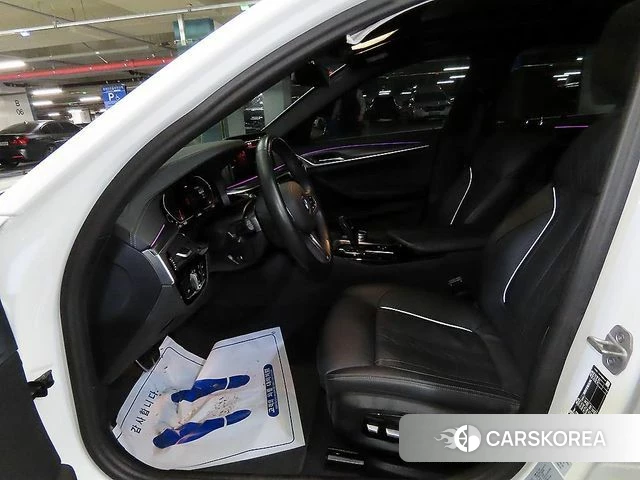 BMW 5 Series (G30) id 3914844 из Кореи 16