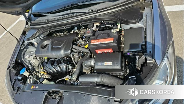 Hyundai Avante AD id 3861653 из Кореи 16