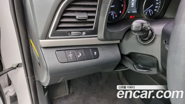 Hyundai Avante AD id 2636526 из Кореи 16