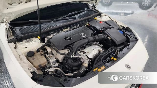Mercedes-Benz A-Class W177 id 4625304 из Кореи 28